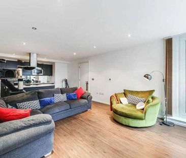 Western Gateway, Royal Docks, E16 - Photo 2