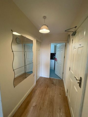 1 Bed Flat, Roundhay Road, LS8 - Photo 5