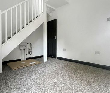 2 bedroom property to rent - Photo 4