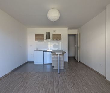 Carquefou - Studio 30m² - Centre-ville - Balcon - Stationnement - Cave - Photo 6