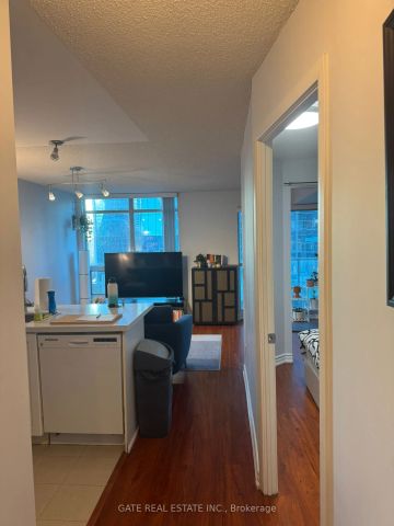 18 Yonge Street #1713 - Photo 3