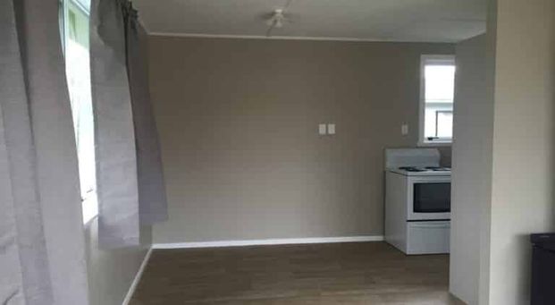 Great Location - Great Family Home - Great Pricing! - Photo 1