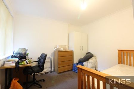 5 bedroom terraced house to rent - Photo 5