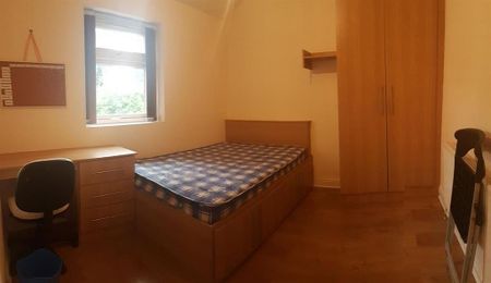 8 bedroom house to rent - Photo 4