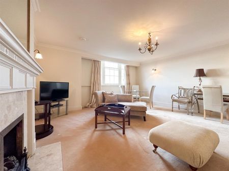 Lansdown Terrace, Cheltenham GL50 2JT - Photo 4