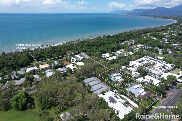 2 BEDROOM : 1 BATHROOM : FULLY FURNISHED : RESORT STYLE LIVING : CLOSE TO TOWN & BEACH - Photo 1