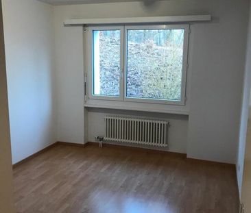 Gemütliche 4.5-Zimmer-Wohnung mit Balkon - Photo 1