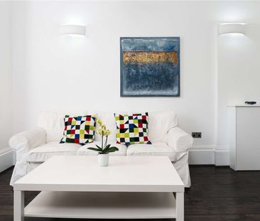 Stunning two bedroom apartment to rent, set within a beautifully co... - Photo 2