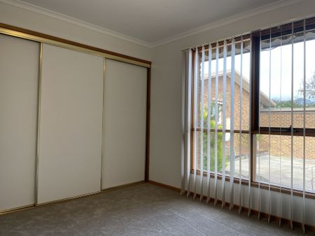2/28 Hewitt Avenue, Kennington - Photo 2
