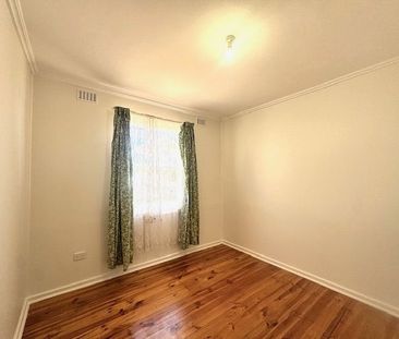 To register & apply for this property, please use this link: https:... - Photo 3