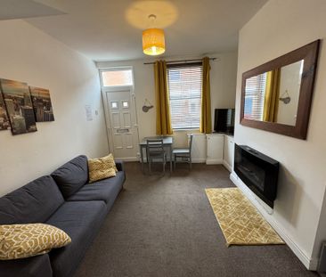 Carnot Street, Leeman Road - P10722 - Photo 2