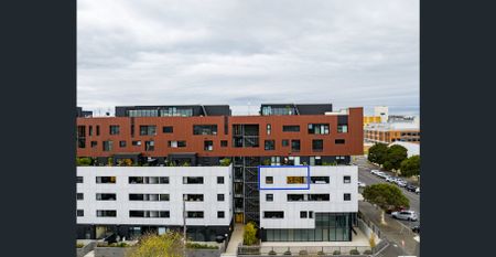 Stylish and luxury apartment with views to impress. - Photo 5