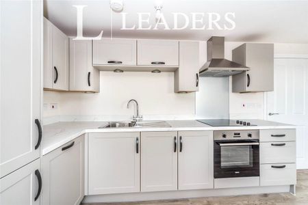 1 bedroom flat to rent - Photo 2