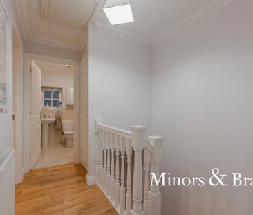 2 bedroom terraced house to rent - Photo 4