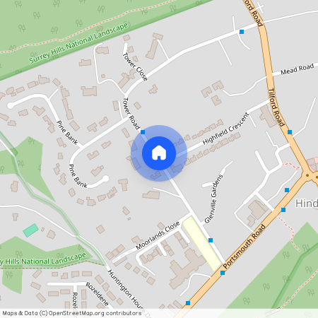 Hindhead character property with high ceilings