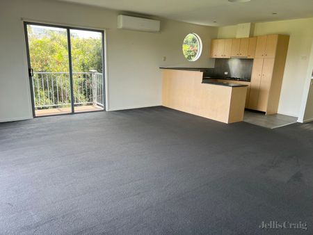 6 Levien Lane, Footscray - Photo 5