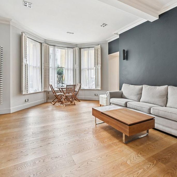 4 bedroom flat to rent - Photo 1