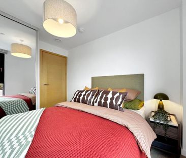 1 bedroom in a house share to rent - Photo 3