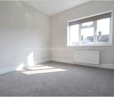 3 bedroom property to rent in Southend On Sea - Photo 2