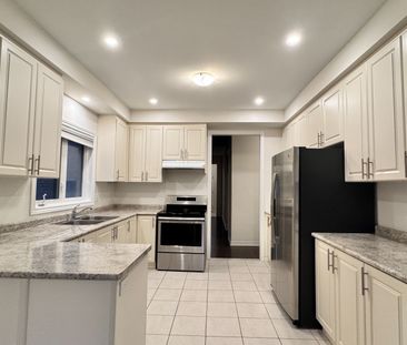 For Lease - 27 Palace Street, Thorold, Ontario - Photo 6