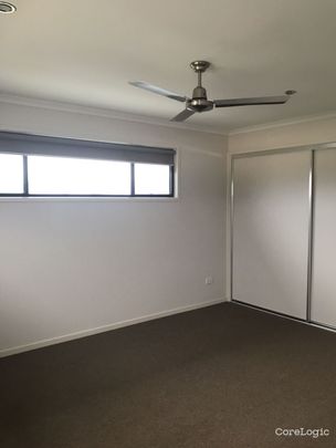 Stunning 3-Bedroom, 2-Bathroom Residence - Photo 1