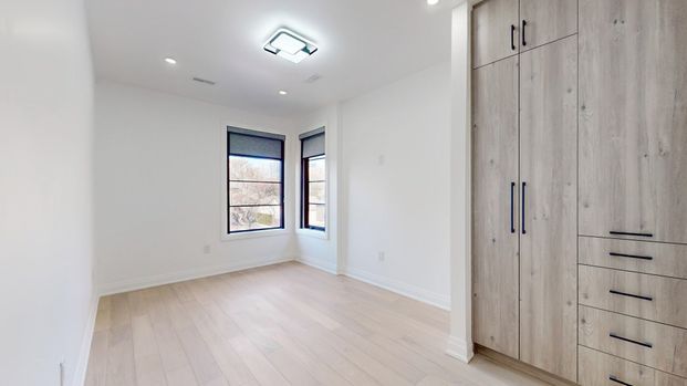 For Lease - 150 Stewart Street, Oakville, Ontario - Photo 1