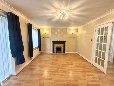 Taverners Crescent - Photo 2