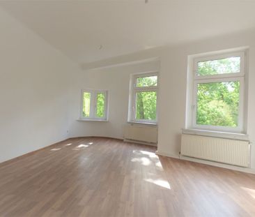 Leutzsch - Schöne 3 Zi.- Whg., Gäste WC, Loggia, frisch saniert! - Foto 3