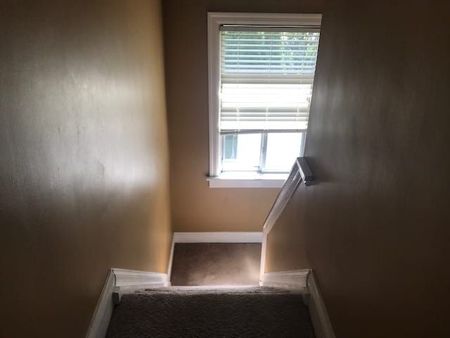 For Lease - 159 Avondale Avenue, Toronto, Ontario - Photo 4