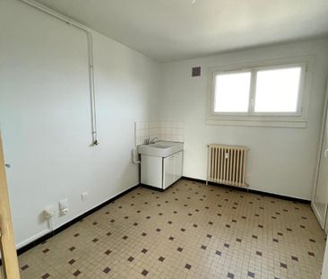 Location Appartement 3 pièces 62m² MEYZIEU 69330 - Photo 5