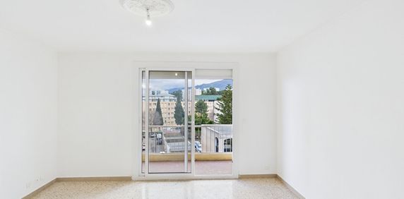 Appartement Bastia 3 pièce(s) 68.98 m2 - Photo 2