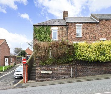 2 bedroom end of terrace house to rent - Photo 2