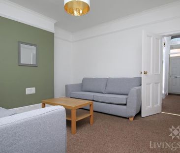 4 bedroom terraced house to rent - Photo 1