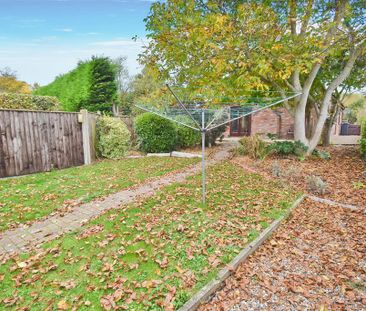 2 bedroom cottage to rent - Photo 3