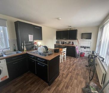 6 bedroom house to rent - Photo 4