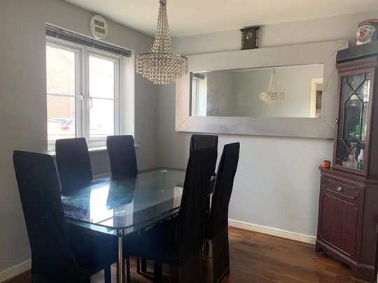 3 bedroom detached house to rent - Photo 1