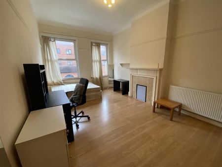4 bedroom house share to rent - Photo 3