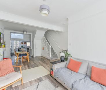 4 bedroom house to rent - Photo 3