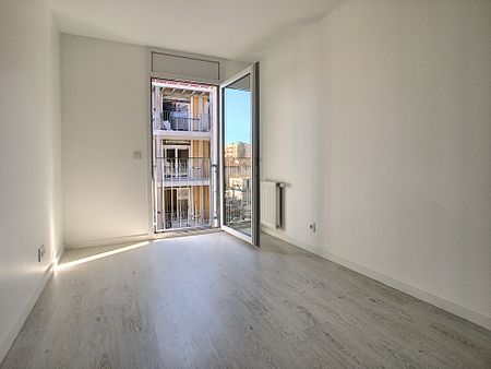 T3 - 65 M2 - BALCON 12 m2 - GARAGE - 69100 VILLEURBANNE - Photo 4