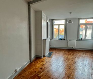 À LOUER – Studio NON MEUBLÉ de 26 m², Rue de Solférino, Lille-Centr... - Photo 4