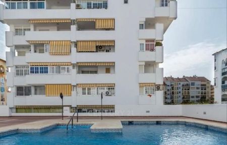 Alquiler de piso en Calle Feria de Jerez, 1 - Photo 4