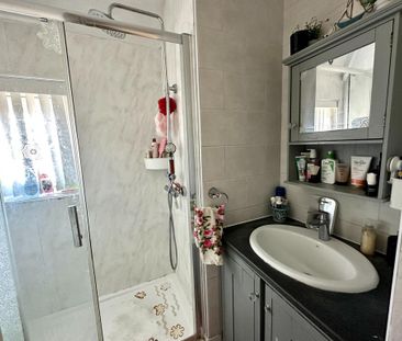 3 bedroom semi-detached house to rent - Photo 6