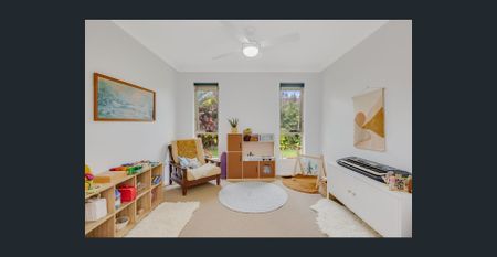 Executive Living in Riva Vue Estate - Photo 4