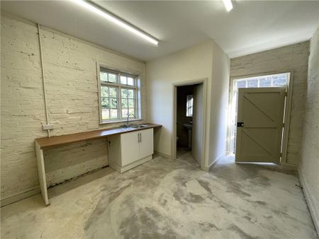 1 bedroom cottage to rent - Photo 5