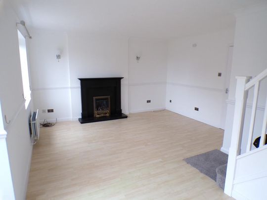 3 bedroom detached house to rent - Photo 1