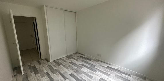 Location Appartement 2 pièces 47m² THONON LES BAINS 74200 - Photo 2