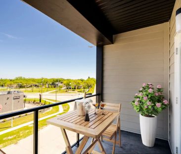 Park Place — 2 Bed - Roderick A - Photo 4