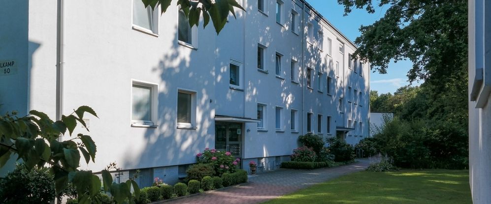 Komfortables Wohnen im Erdgeschoss: 3-Zimmer-Wohnung mit Tageslichtbad - Foto 1