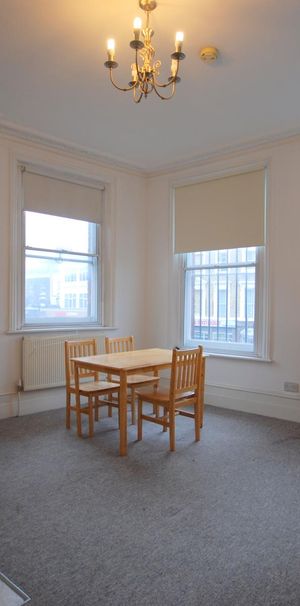 Hornsey Road, Islington, N7 - Photo 1