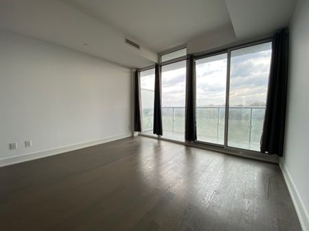 For Lease - 3018 Yonge Street Unit# 911, Toronto, Ontario - Photo 5